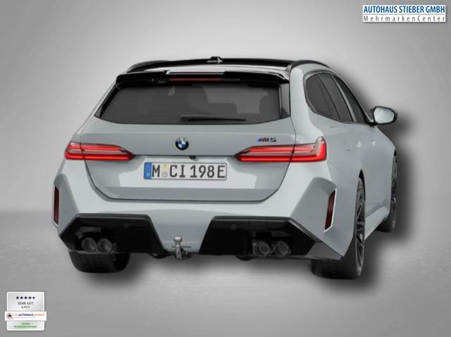 BMW M5 Touring 4.4 8-Gang Steptronic xDrive 