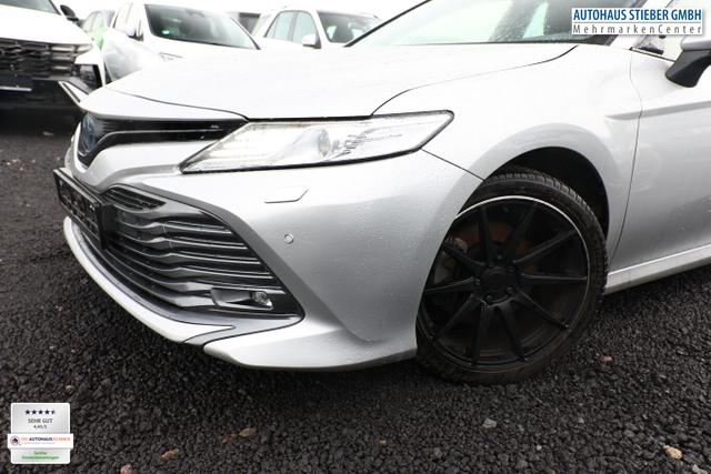 Toyota Camry Executive Hybrid 2.5 VVTi 218 CVT LED Nav 