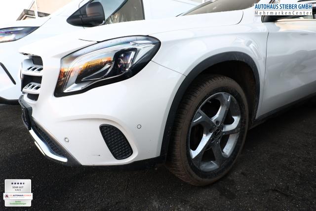 Mercedes-Benz GLA Urban 200 DCT KeyL eHK Nav Kam SHZ PrivG 18Z 