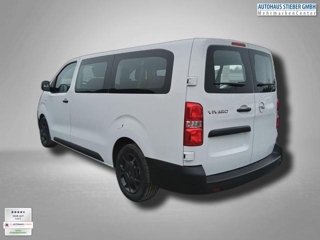 Opel Vivaro Kombi 9-Sitzer Lang 2.0 Diesel 8-Gang Automatikgetriebe 