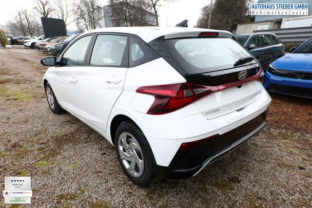 Hyundai i20 Select DCT MY26 Nav Kam PDC Klima Temp CarP 