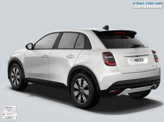 Fiat 600 ICON Hybrid SHZ 2xPDC Kam Nav Keyl Klimaaut 