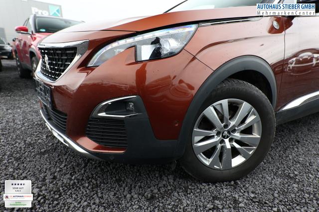 Peugeot 3008 Crossway 1.2 PureTech 130 Aut. LED Nav eHk 