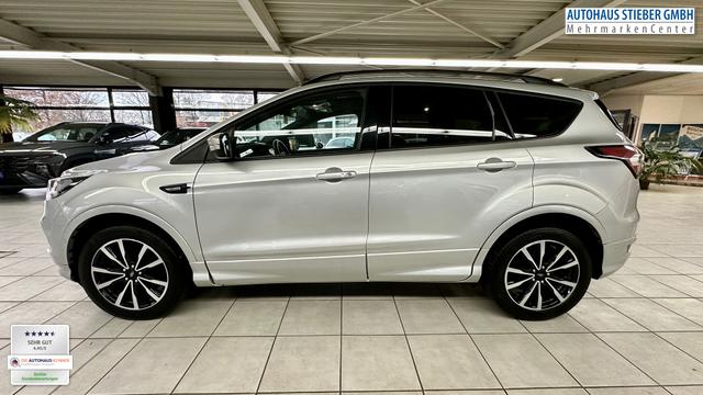 Ford Kuga ST-Line AHK+PANO+SHZ+LHZ 