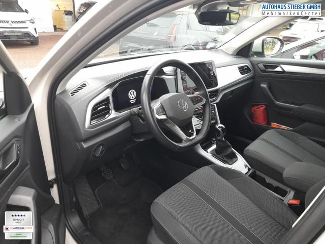 Volkswagen T-Roc Life 1.5 TSI 150 LED ParkAs ACC SHZ DigCo 