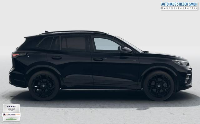 Volkswagen Tiguan R-Line 4M Pano Nav AHK Matrix LM20Z PrivG 