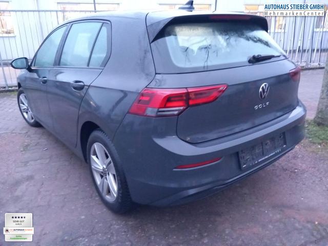 Volkswagen Golf Life VIII 1.5 TSI 130 LED PDC Nav AppCo ACC 