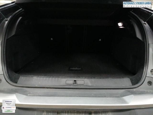 Peugeot 3008 GT 360&deg;KAM+NAVI+SHZ+LHZ 