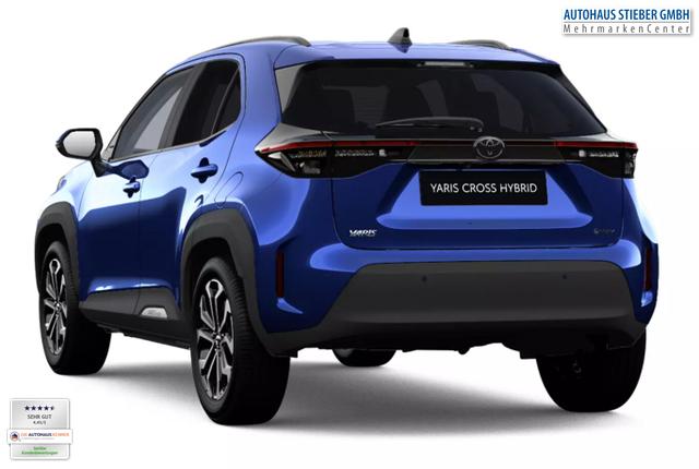 Toyota Yaris Cross SHZ SafetyP LED Keyl 17Z ACCPrivacy 