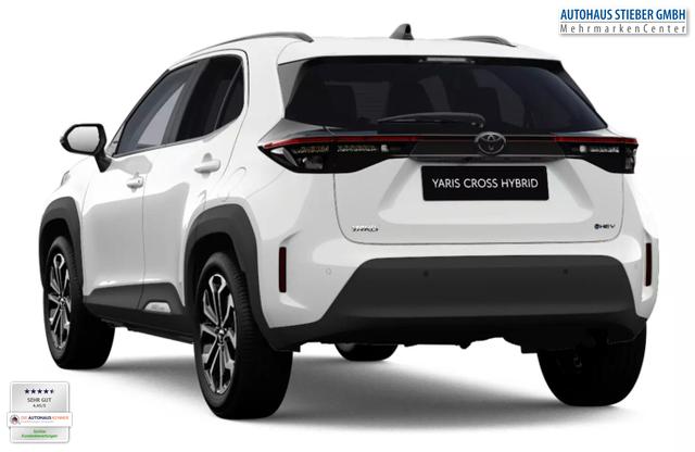 Toyota Yaris Cross SHZ SafetyP LED Keyl 17Z ACCPrivacy 