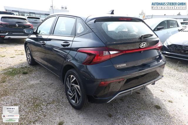 Hyundai i20 Select Navi DigCo 16Z CarPlay Kam PDC Temp 