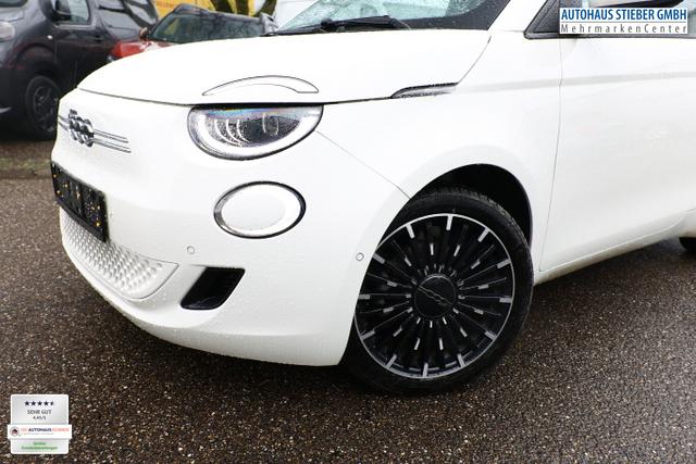 Fiat 500e 3+1 Icone Icon (42 kWh) LED Nav PDC Kam360&deg; SHZ LM17Z 