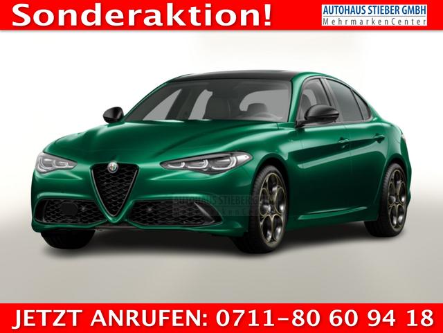 Alfa Romeo Giulia - Intensa 2.2 D 210 AT8 Q4 Matrix Pano Nav