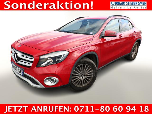 Mercedes-Benz GLA - 180 DCT Leder ParkAs Tempomat LM17Z Klima