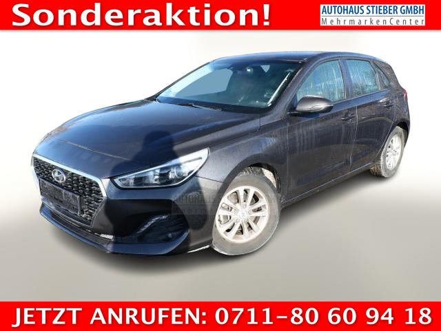 Hyundai i30 - Select 1.4 100 LED PDC SHZ LM15Z Klimaaut.