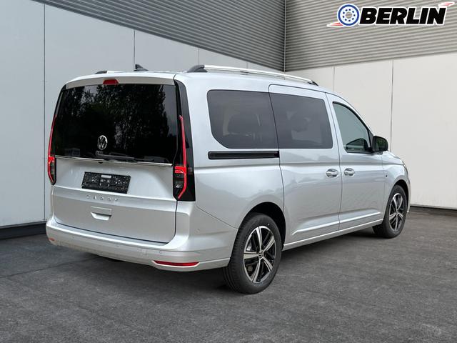 Volkswagen / Caddy Maxi / Silber / / / KAMERA+PARK ASSIST+LED+SHZ+ACC