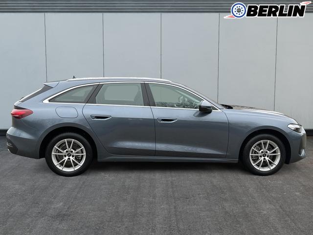 Audi / A5 Avant / / / / AHK+KAMERA+EL. HECKKL.+NAVI+SHZ+17 LM