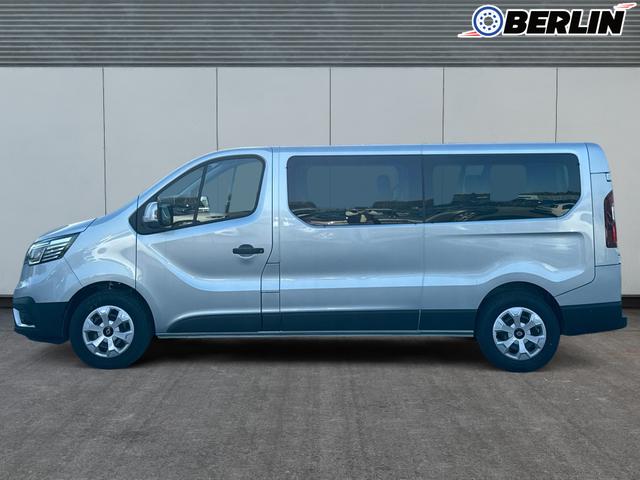 Renault / Trafic / / / / 