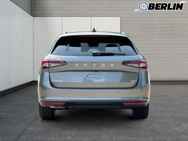 Skoda / Superb Combi / / / / DSG+4WD+NAVI+EL. HECKKL.+SHZ V+H