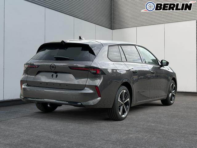 Opel / Astra Sports Tourer / / / / 