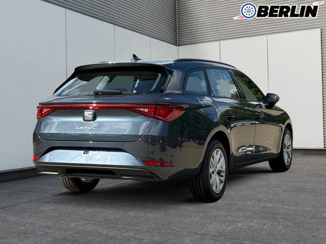 Seat / Leon Sportstourer / Grau / / / 1,5 eTSI DSG+ACC+LED+SHZ+CAM+Licht u. Sicht
