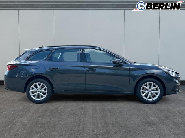 Seat / Leon Sportstourer / Grau / / / 1,5 eTSI DSG+ACC+LED+SHZ+CAM+Licht u. Sicht