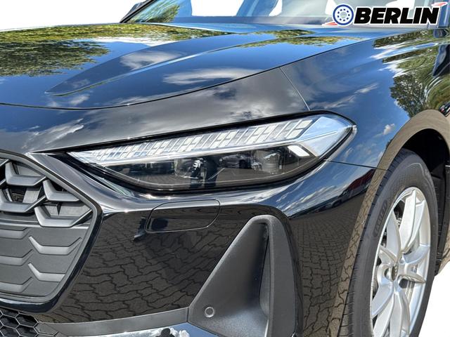 Audi / A5 Avant / / / / *SOFORT* AHK+KAMERA+EL. HECKKL.+NAVI+SHZ+17 LM