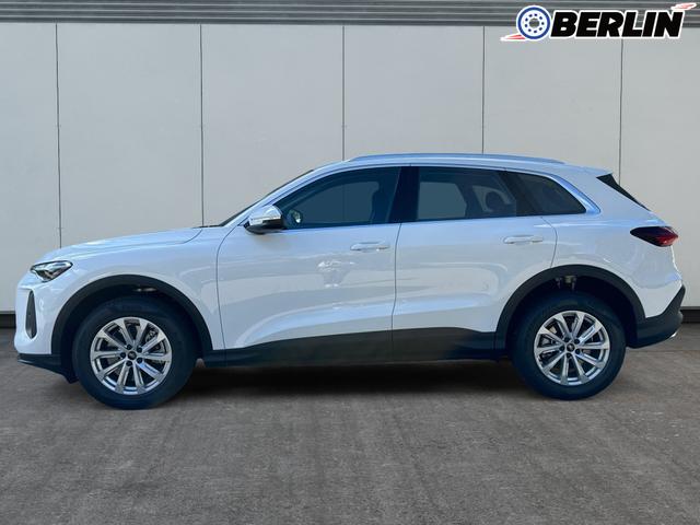 Audi / Q5 / Weiß / / / QUATTRO AHK+NAVI+LED+SHZ+PDC, Beispielbilder, ggf. teilweise mit Sonderausstattung