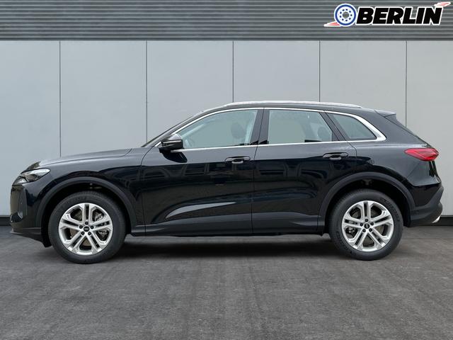 Audi / Q5 / Schwarz / / / QUATTRO+ NAVI+ LED+ SHZ+ PDC