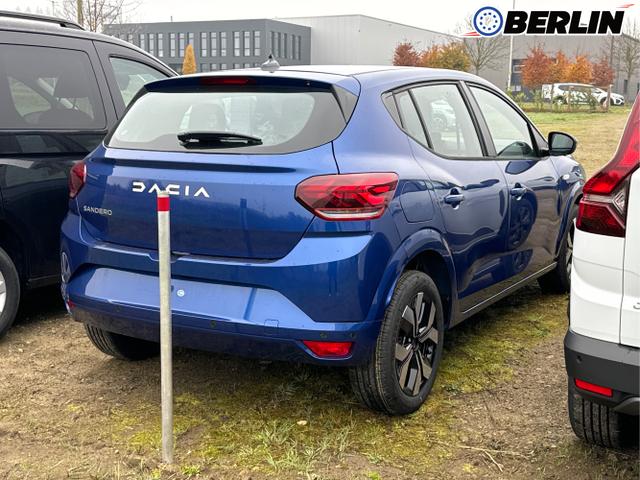 Dacia / Sandero / / / / KAMERA+SHZ + PDC+ DAB+ KLIMA