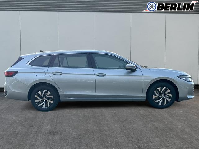 Volkswagen / Passat Variant / Silber / / / DSG+AHK+PANO+NAVI+ACC+KAMERA+LED+MASSAGE