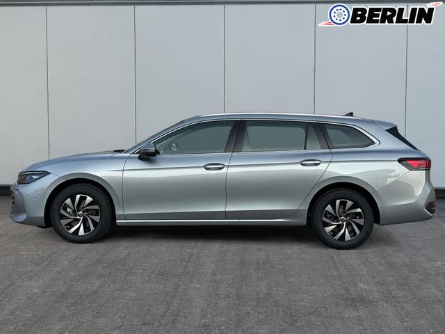 Volkswagen / Passat Variant / Silber / / / DSG+AHK+PANO+NAVI+ACC+KAMERA+LED+MASSAGE