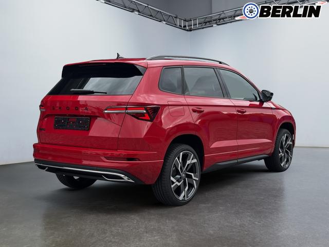Neue Skoda Karoq Sportline top Austastung 