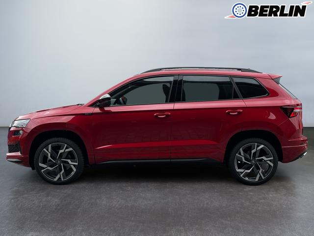 Neue Skoda Karoq Sportline top Austastung 