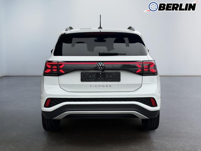 Volkswagen T-Cross 1,0 TSI DSG R-Line IQ Matrix ACC 2Zokl PDC Kam 18Z 