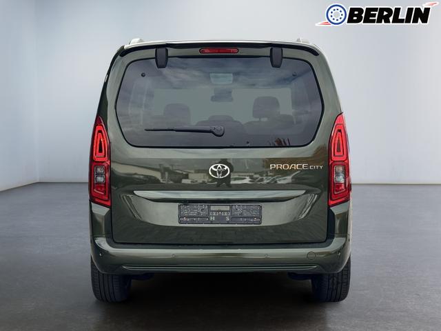 Toyota Proase Citty Lounge VIP Pano aussen bilder