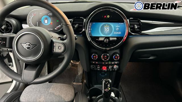 MINI Cooper S EXPERIENCE EXPERIENCE+R&uuml;ckfahrkamera+ mtl. 249&euro;* 