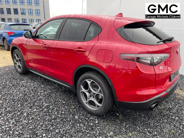 Alfa Romeo / Stelvio / Wei&szlig; / / / 