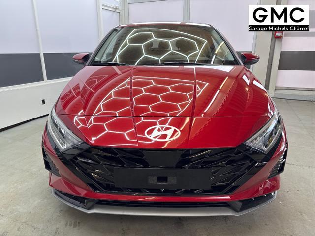 Hyundai / i20 / Rot / / / DCT ACC SHZ NAVI RFK 