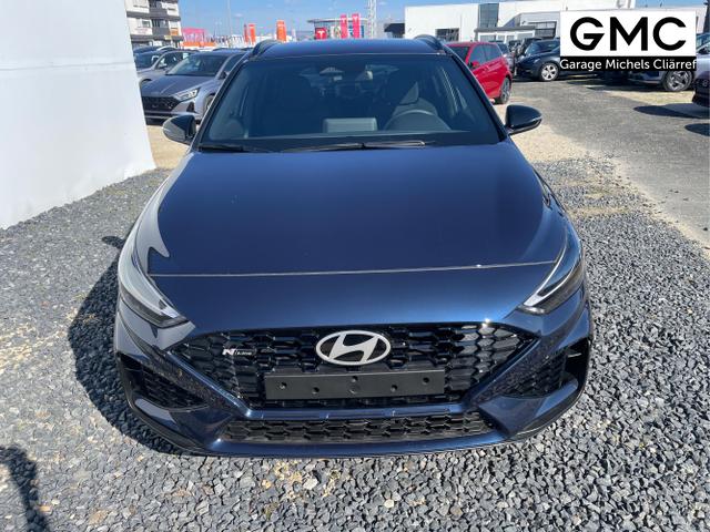 Hyundai / i30 / Weiß / / / 