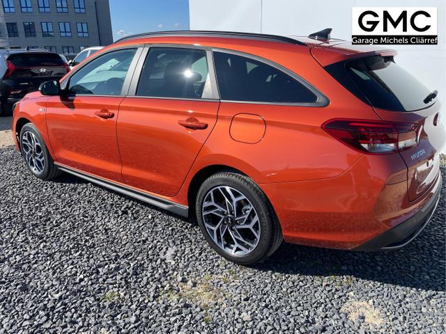 Hyundai / i30 / Weiß / / / 