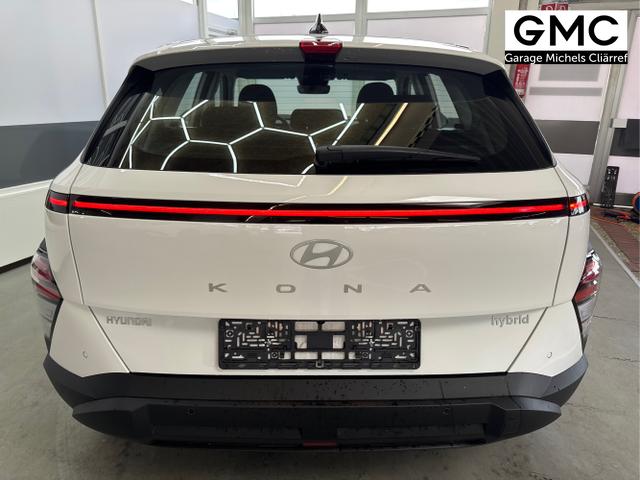 Hyundai / KONA / Weiß / / / DCT ACC NAVI RFK Smart Key