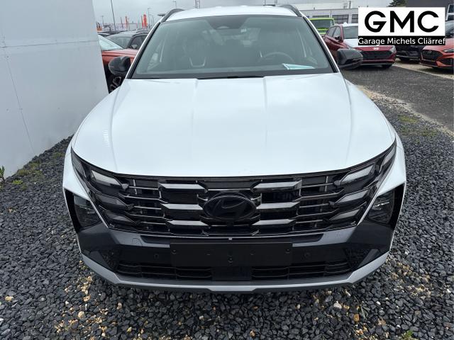Hyundai / TUCSON FACELIFT / Weiß / / / 