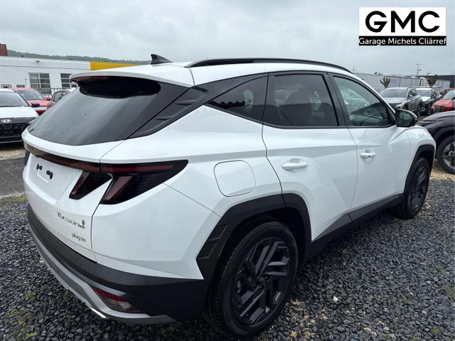 Hyundai / TUCSON FACELIFT / Weiß / / / 
