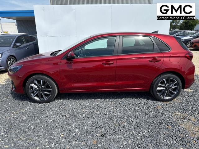 Hyundai / i30 / Weiß / / / 