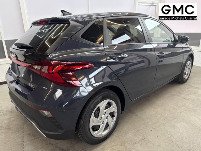 Hyundai / i20 / Grau / / / NAVI RFK TEMPOMAT