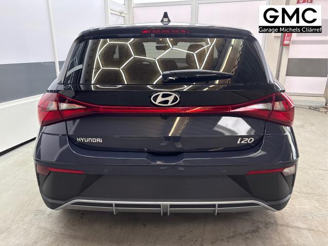 Hyundai / i20 / Grau / / / NAVI RFK TEMPOMAT