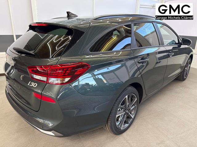 Hyundai i30 Kombi STYLE EDITION NAVI SHZ KLIMAAUTOMATIK RFK LED PDC v+h 