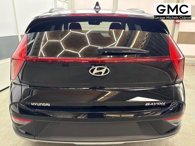 Hyundai / BAYON / Schwarz / / / SHZ NAVI RFK PDC