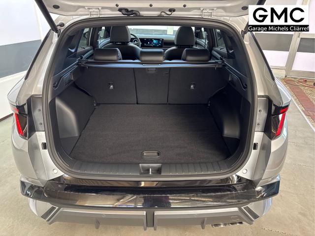 Hyundai / TUCSON / Silber / / / 